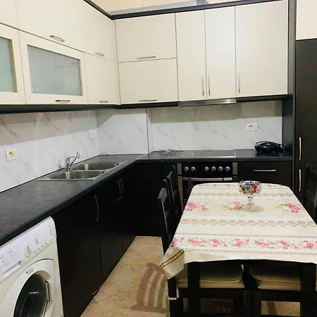 شقة Skenderaj